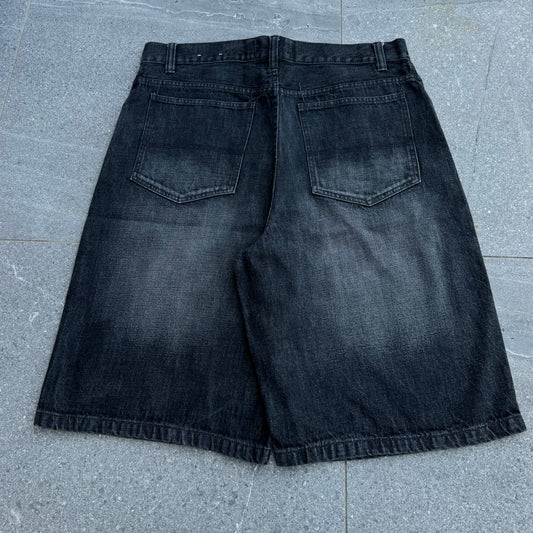 insane footlocker jorts - 36”