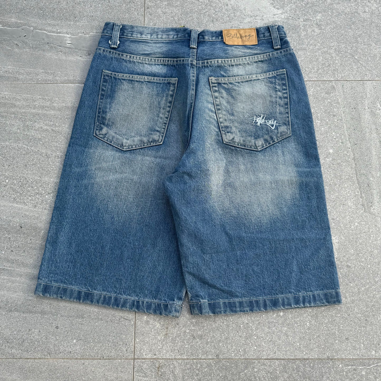 billabong jorts (front hit!) - 34”