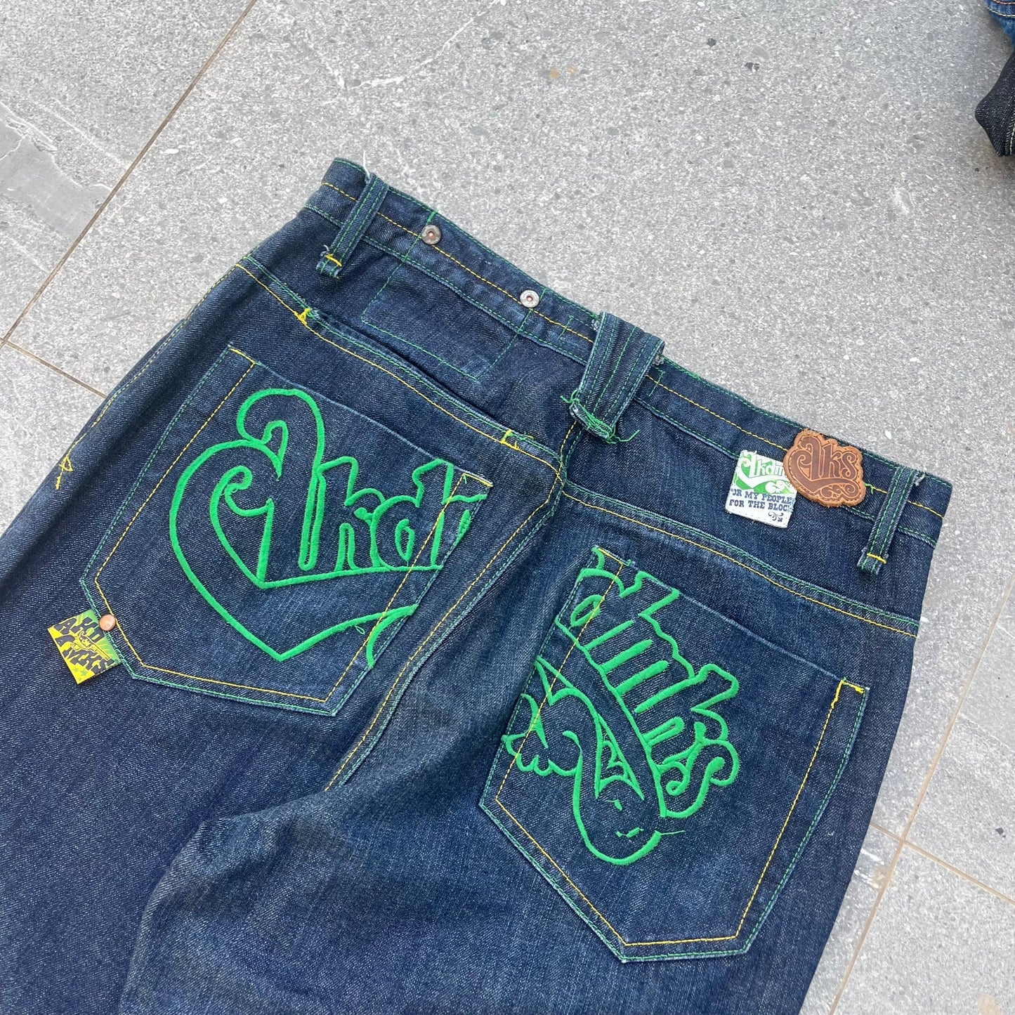 2000s akademiks jeans - 34”