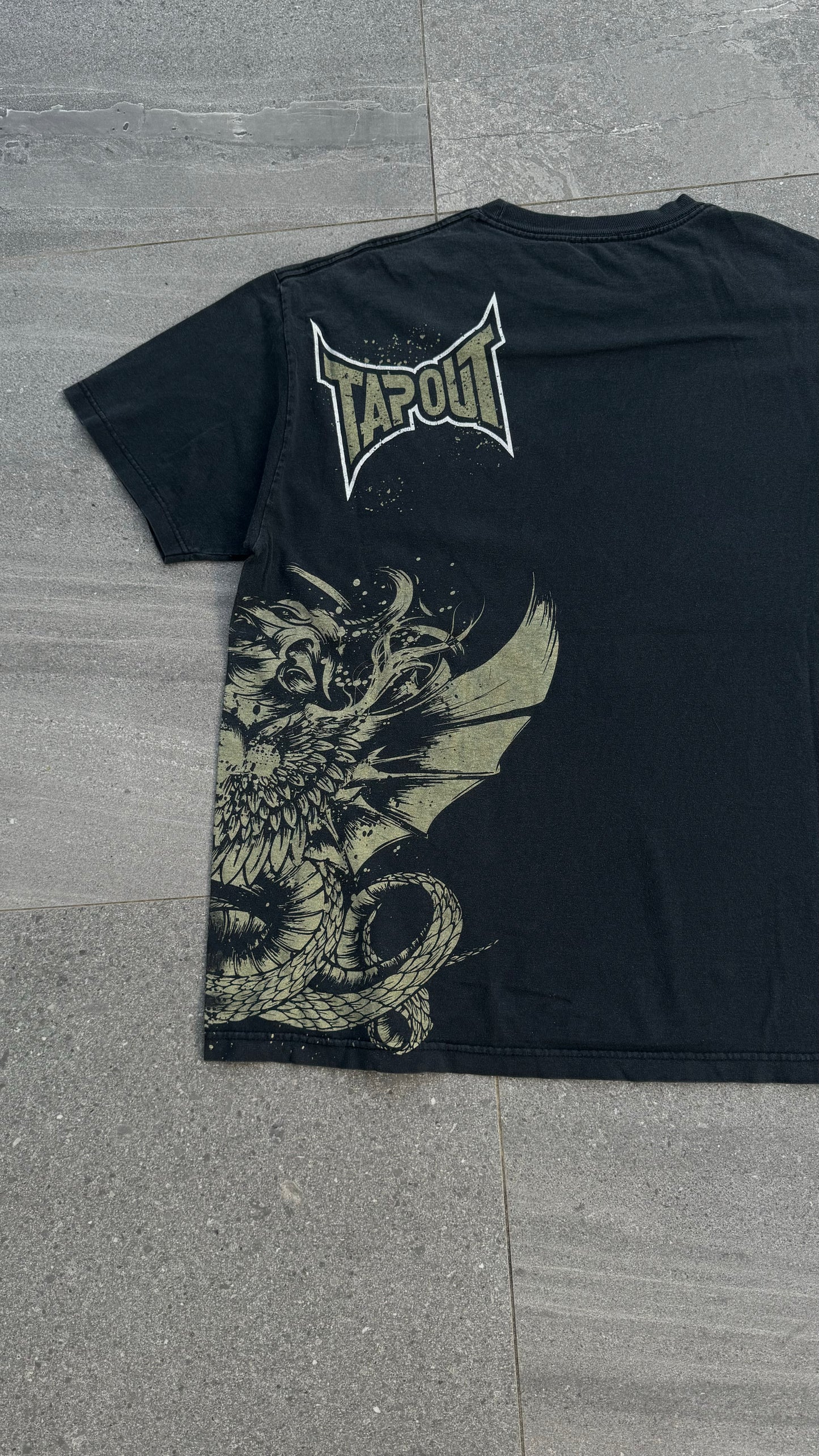 insane tapout dragon tee - XL