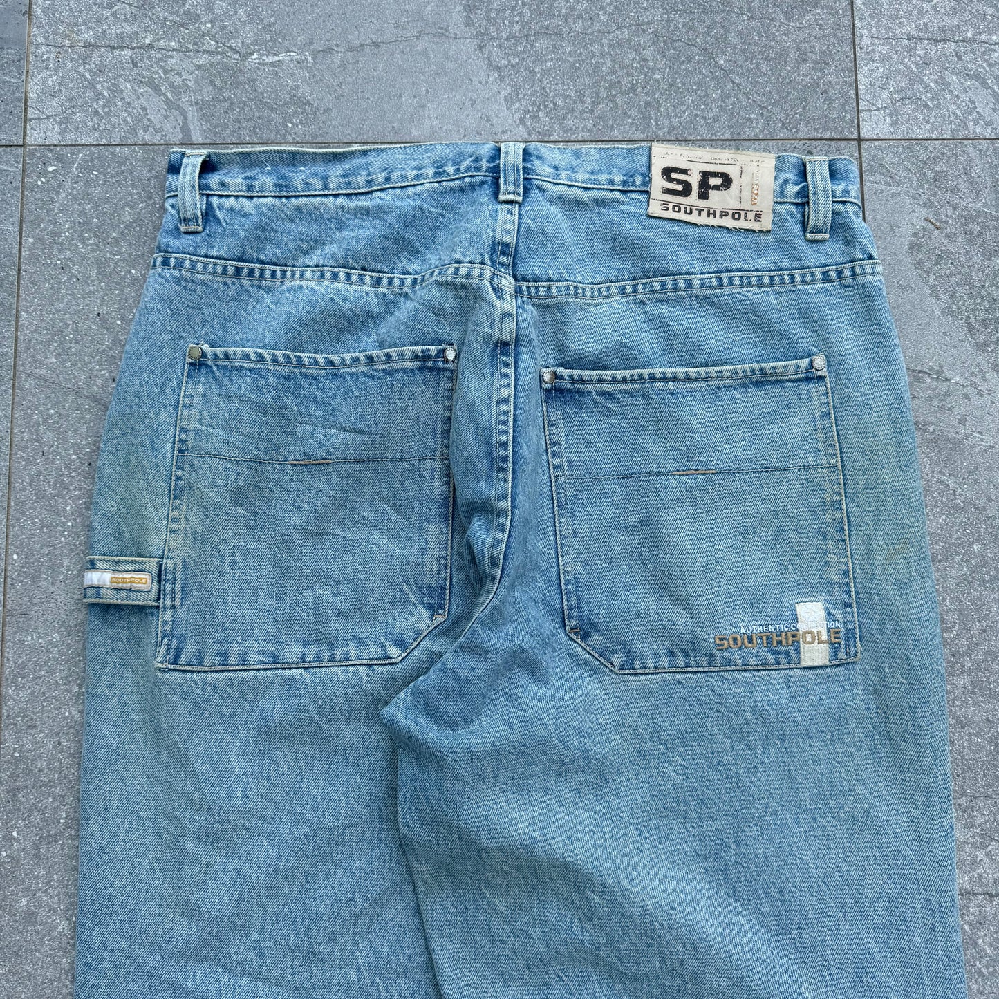 southpole jeans - 38x31”