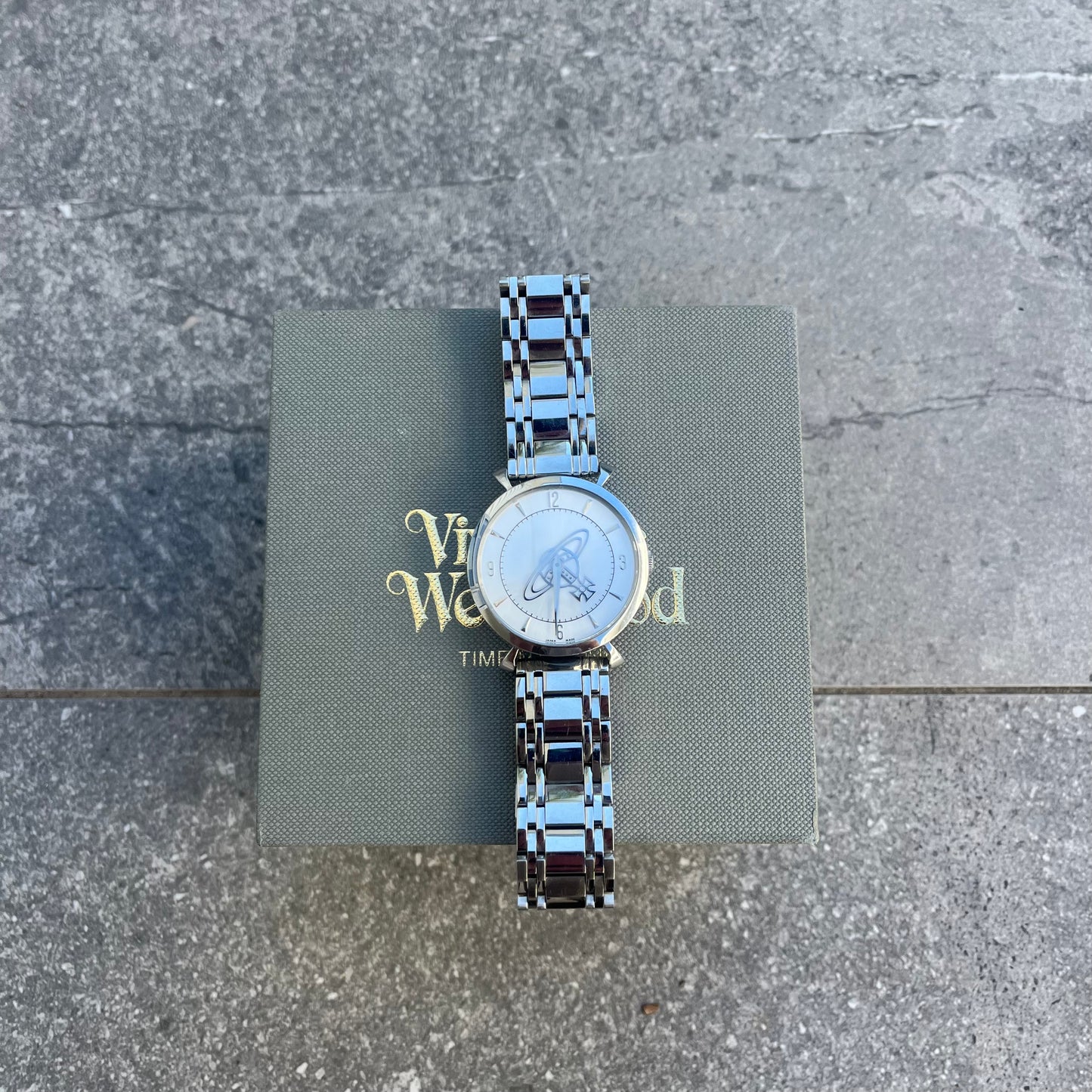 vivienne westwood orb watch - boxed