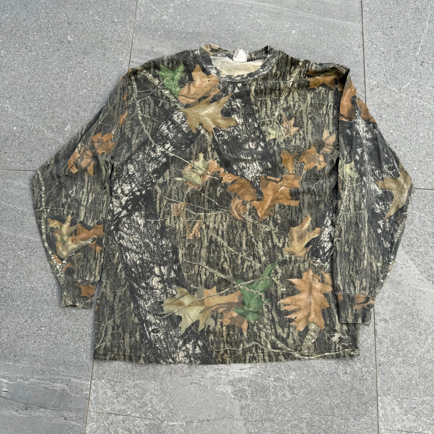 realtree longsleeve - XL