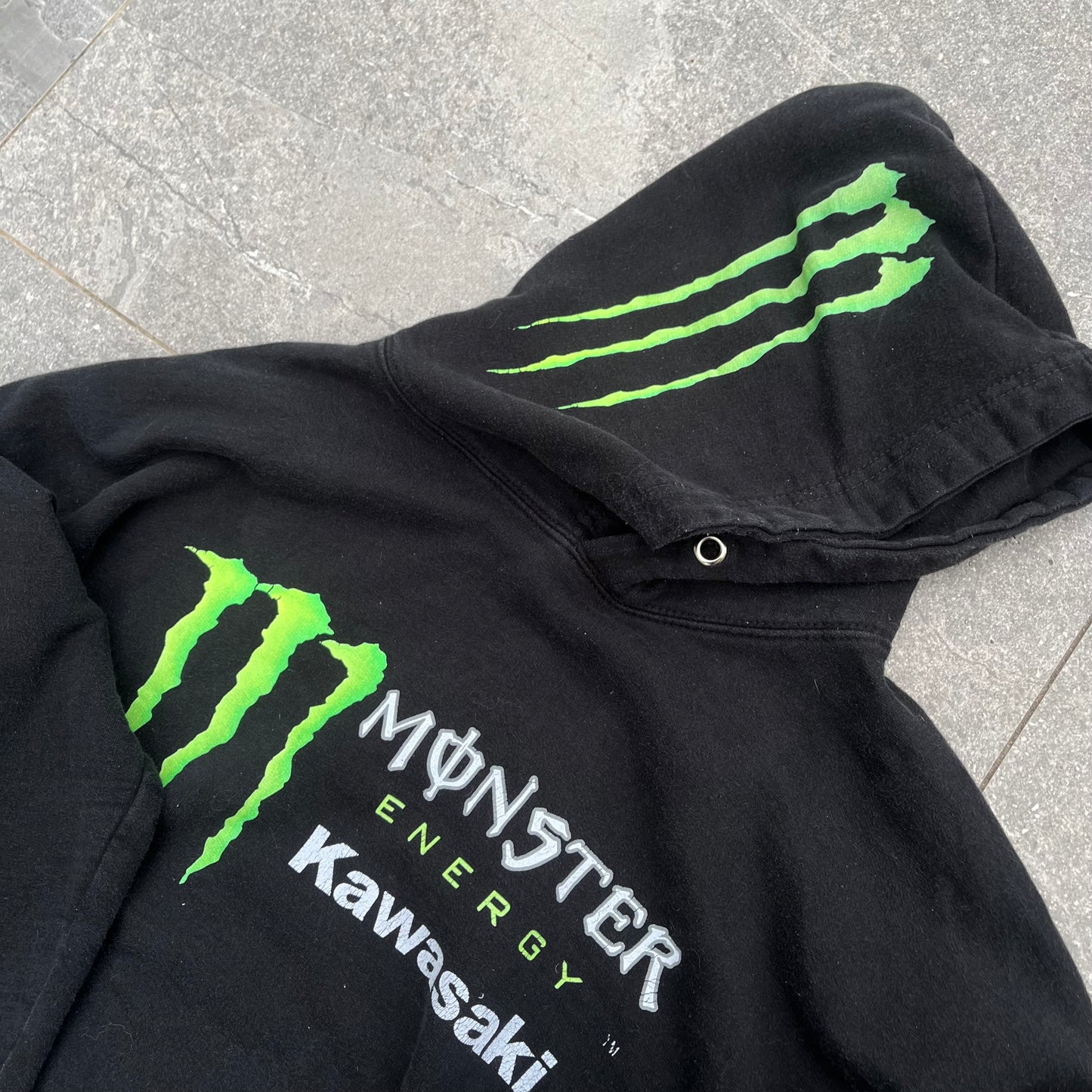 2000s monster hoodie - M