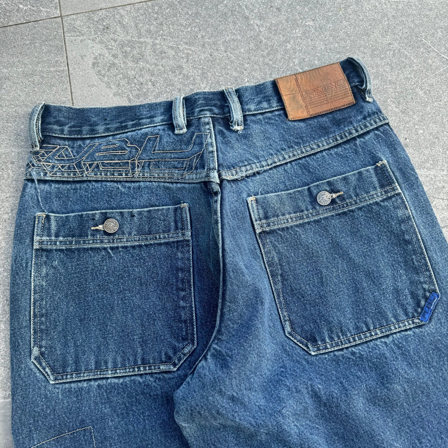 clean fubu jeans - 32x31”