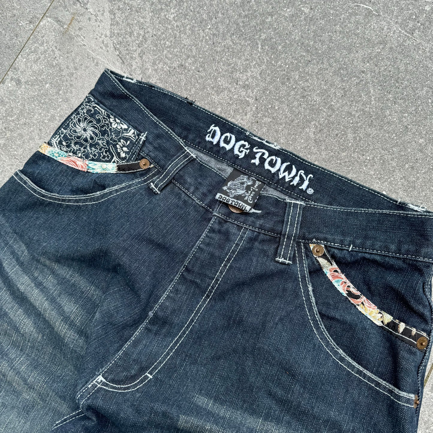 dogtown grail jeans - 33”