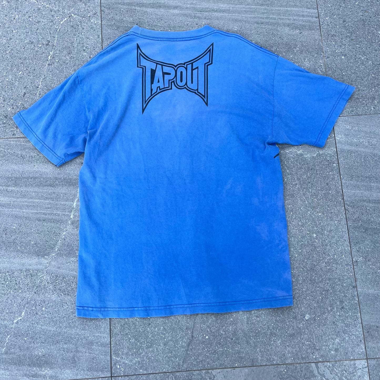 2000s tapout tee - L