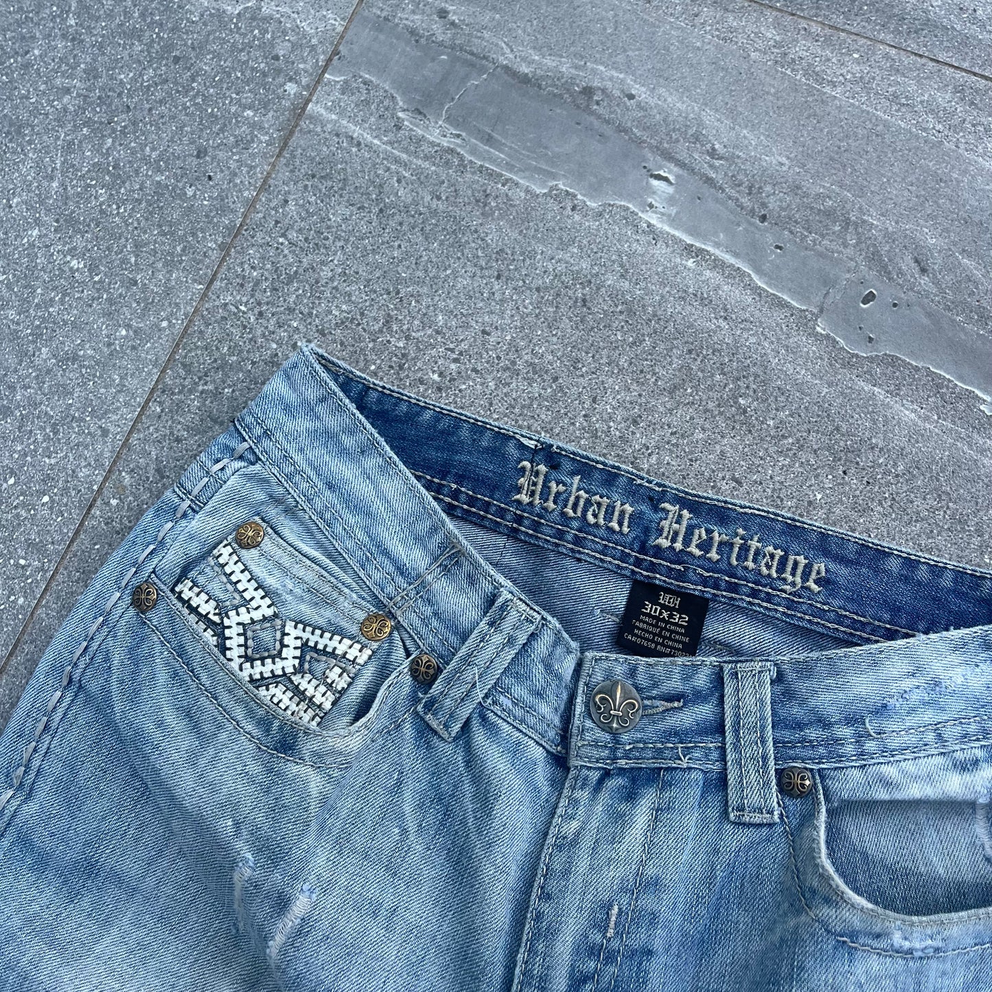 2000s women’s jeans - 30”