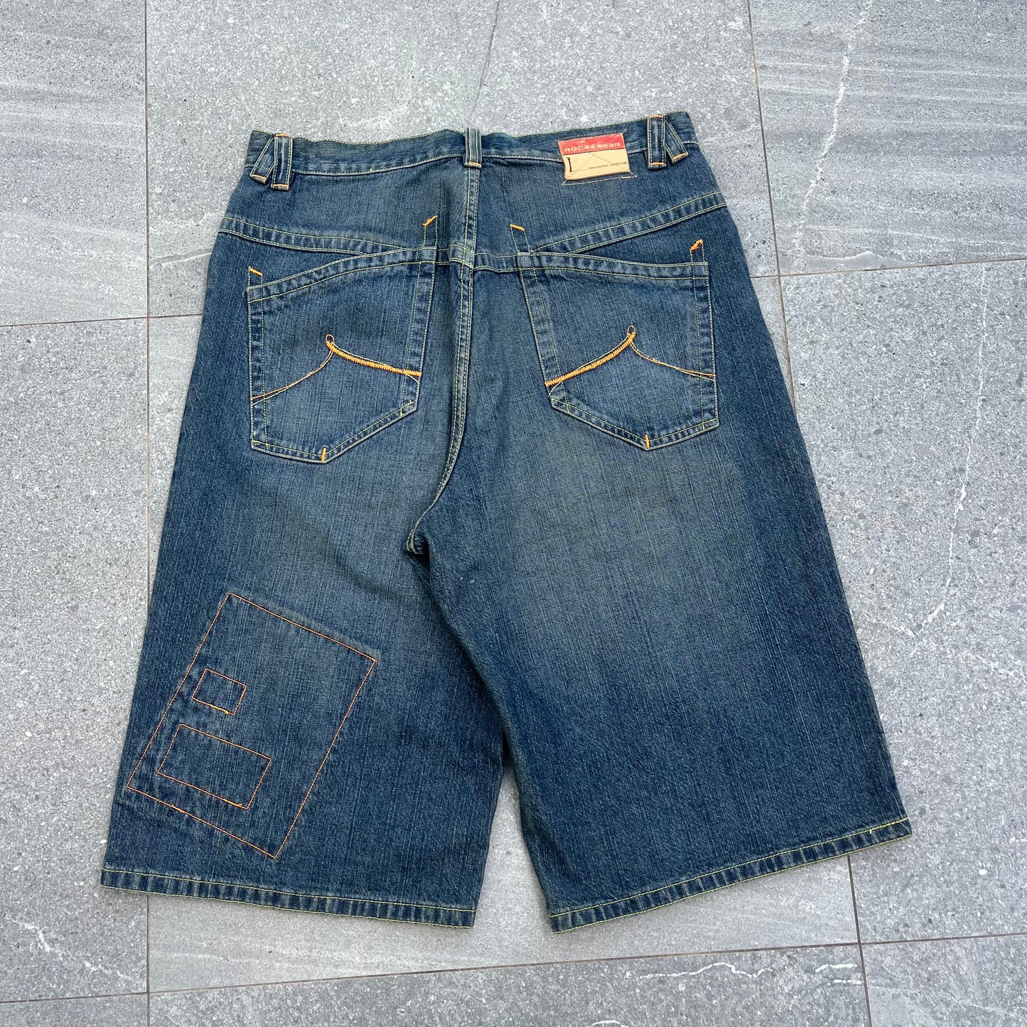 2000s rocawear jorts - 34”