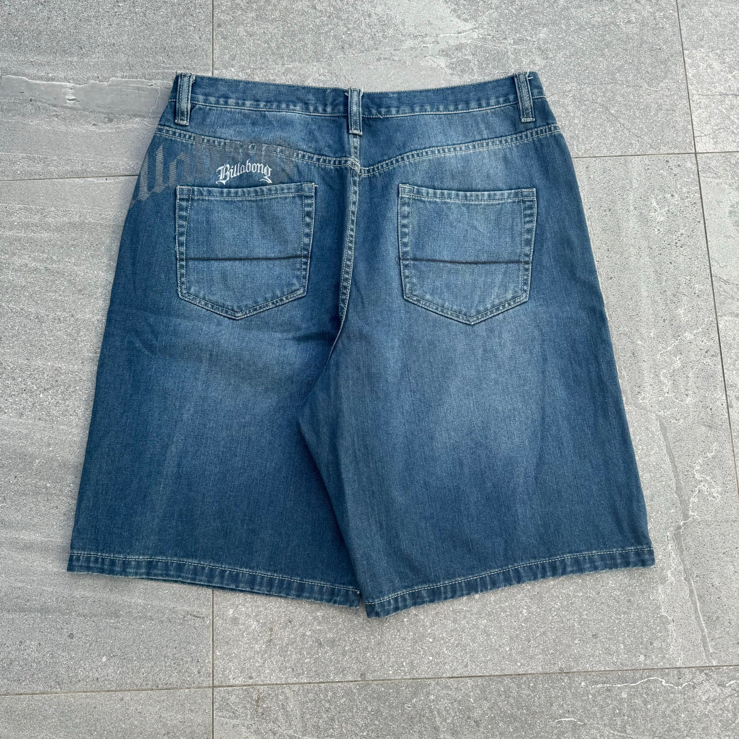 clean billabong jorts - 36”