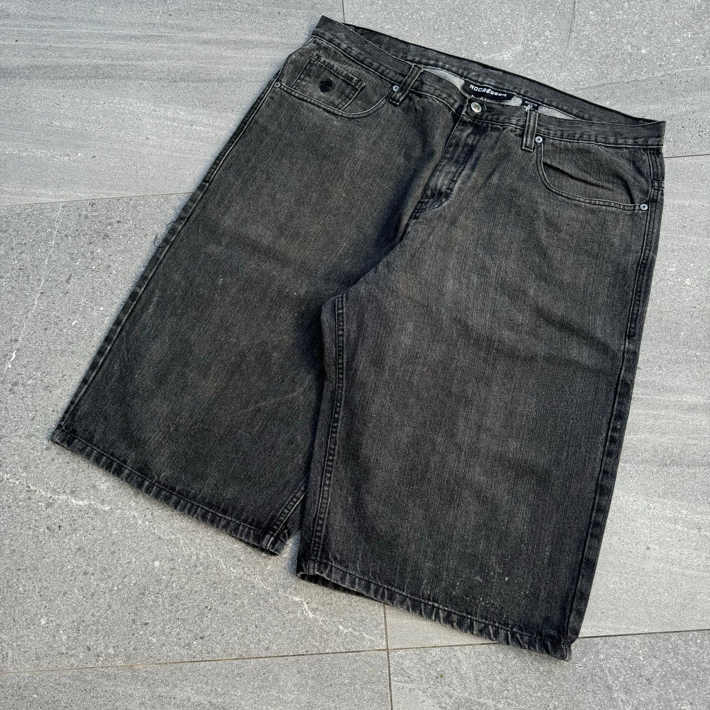 rocawear jorts - 40”