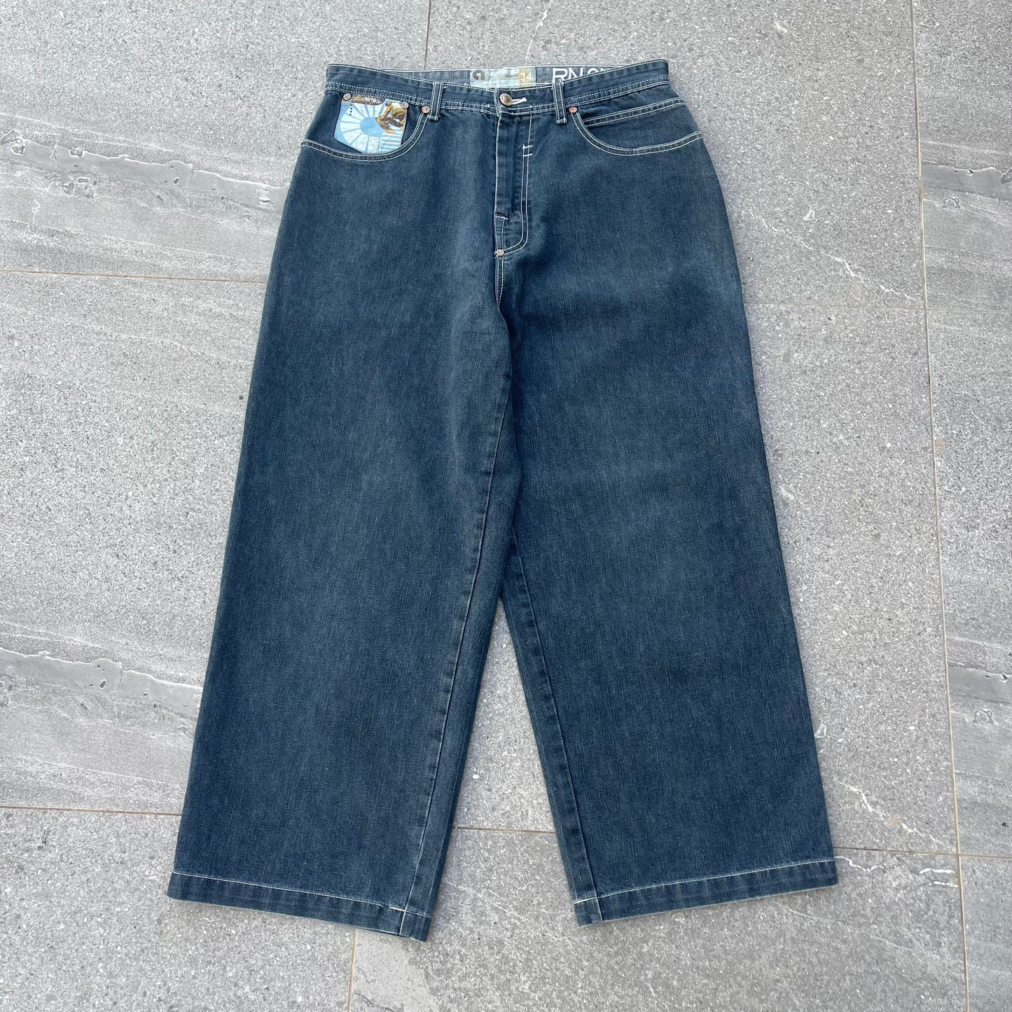 2000s akademiks jeans - 34”