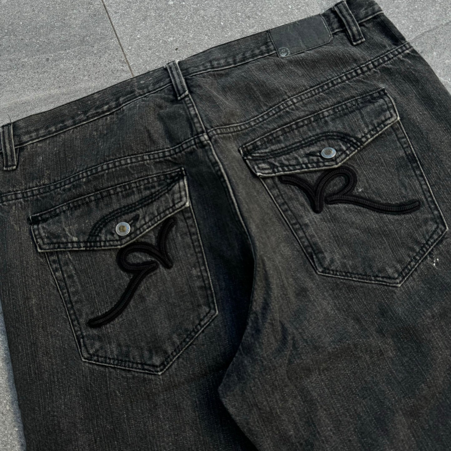 rocawear jorts - 40”