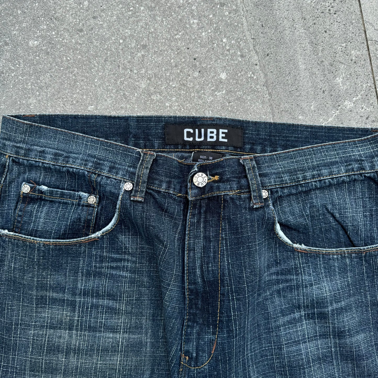 brazyyyyy cube jorts - 36”