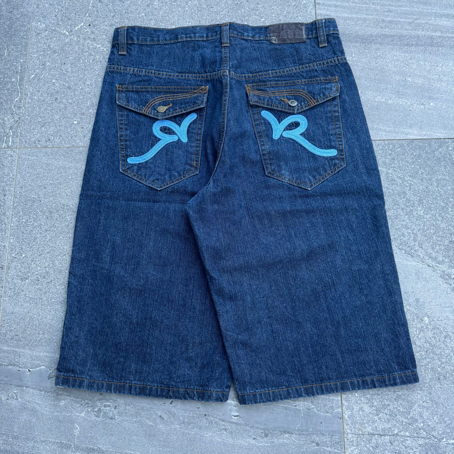 goat rocawear jorts - 36”