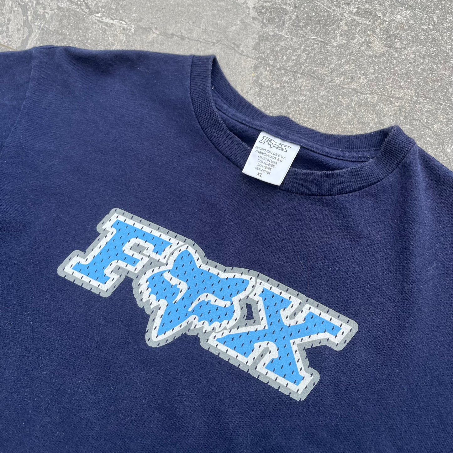 2000s fox tee - M