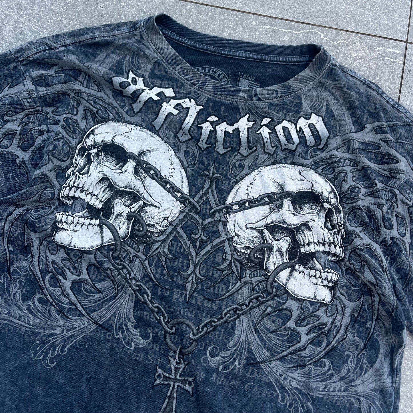 2000s affliction tee - L