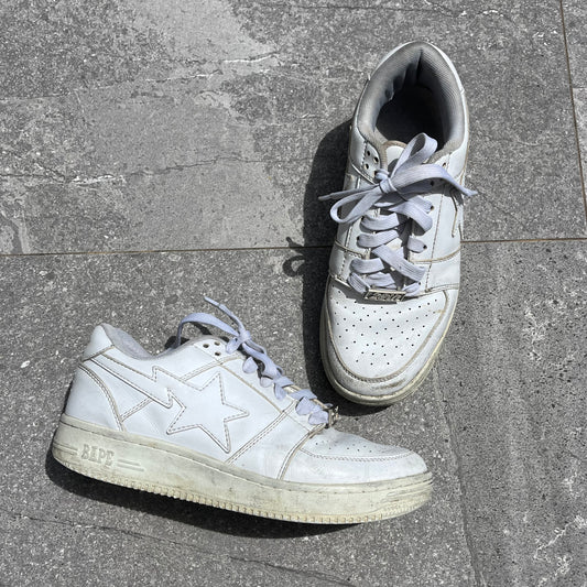 white bapestas - 8us