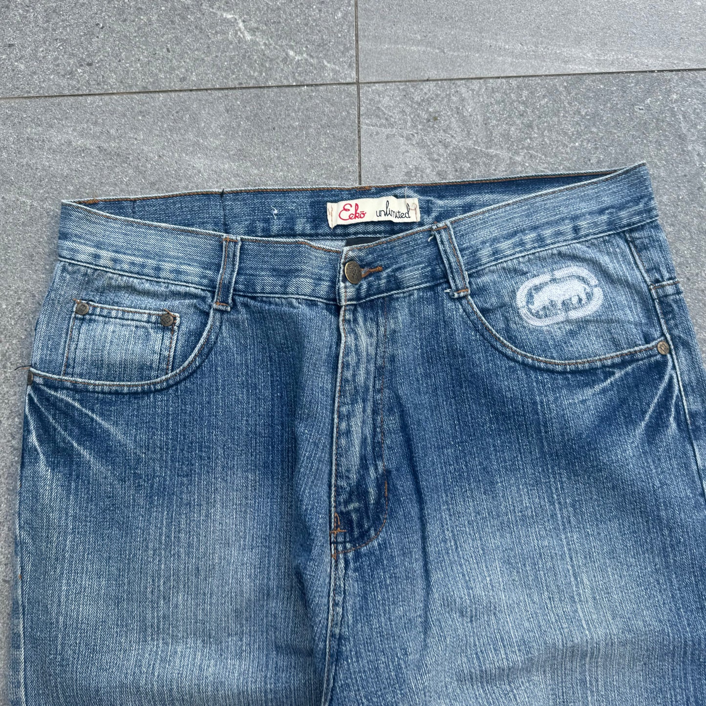 ecko jeans - 34x31”