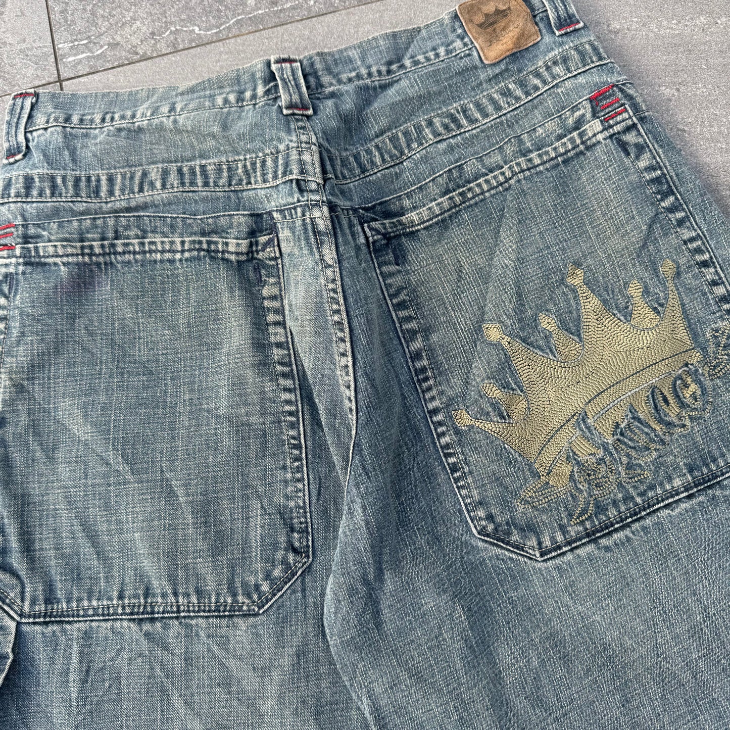 JNCO crowns - 34”