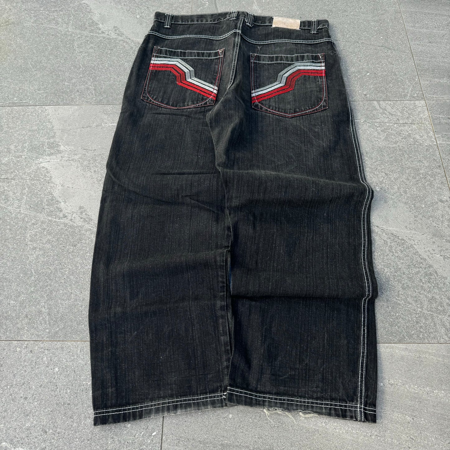 dtek jeans - 40x32”