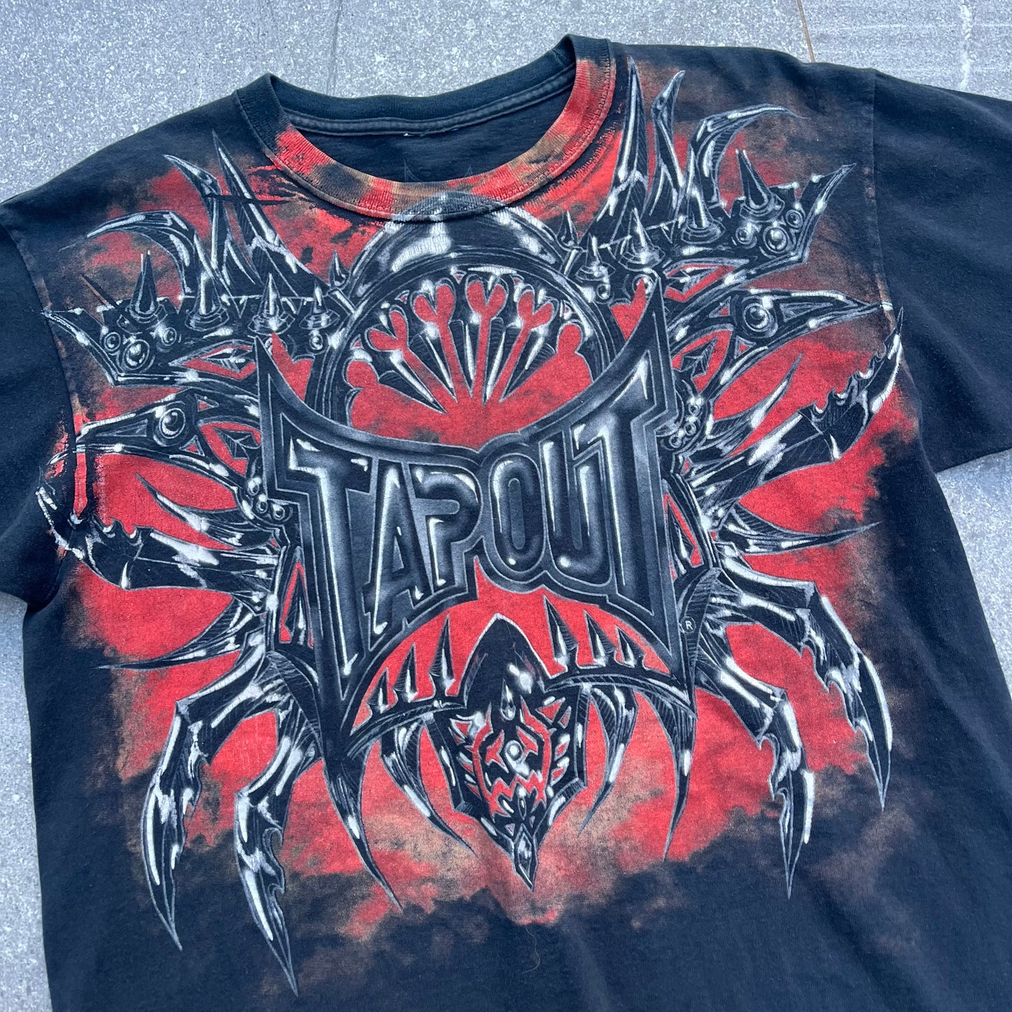 2000s tapout tee - S