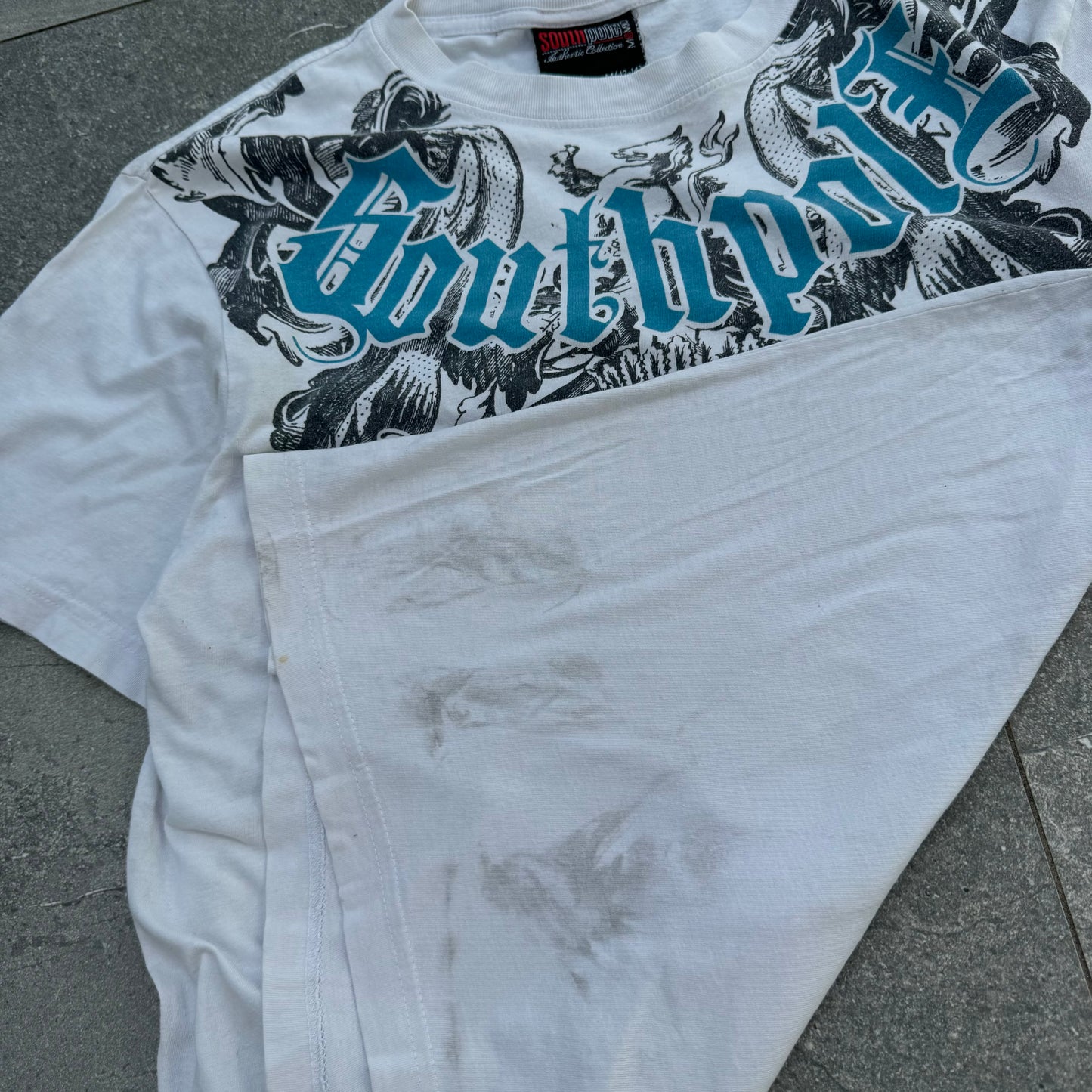 hardest southpole tee - M