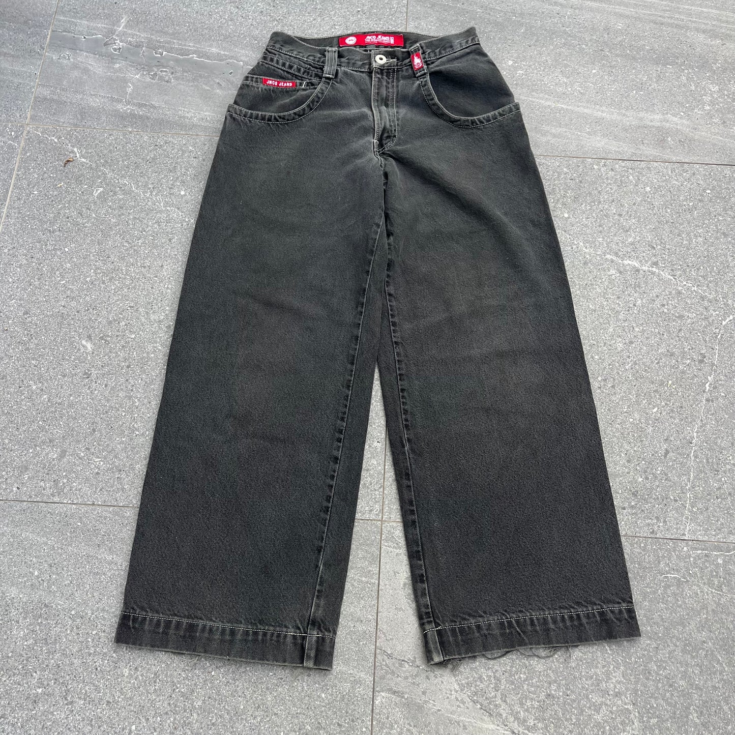 2000s JNCO grail flaming skulls - 30”