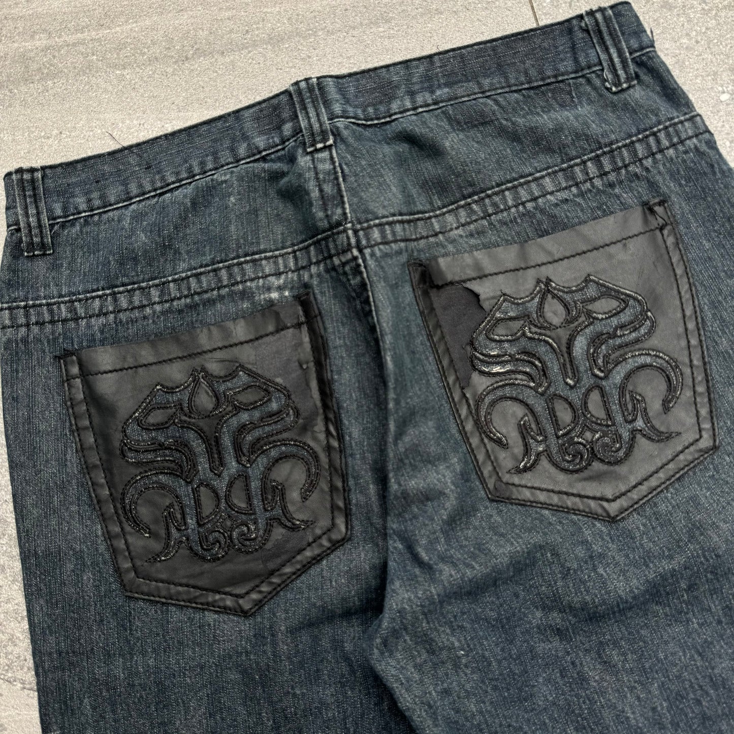 southpole jorts - 38x14”