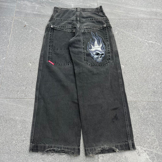 2000s JNCO grail flaming skulls - 30”