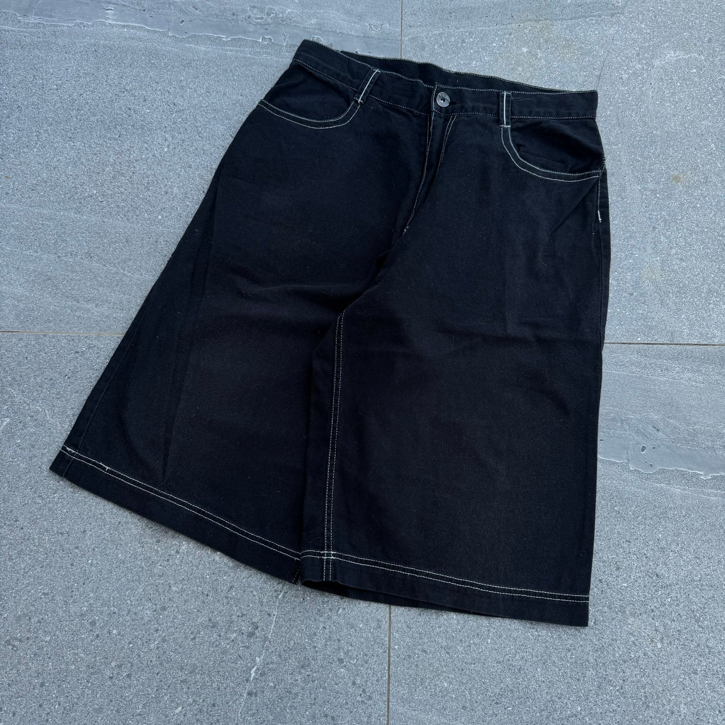 graffiti style jorts - 33”