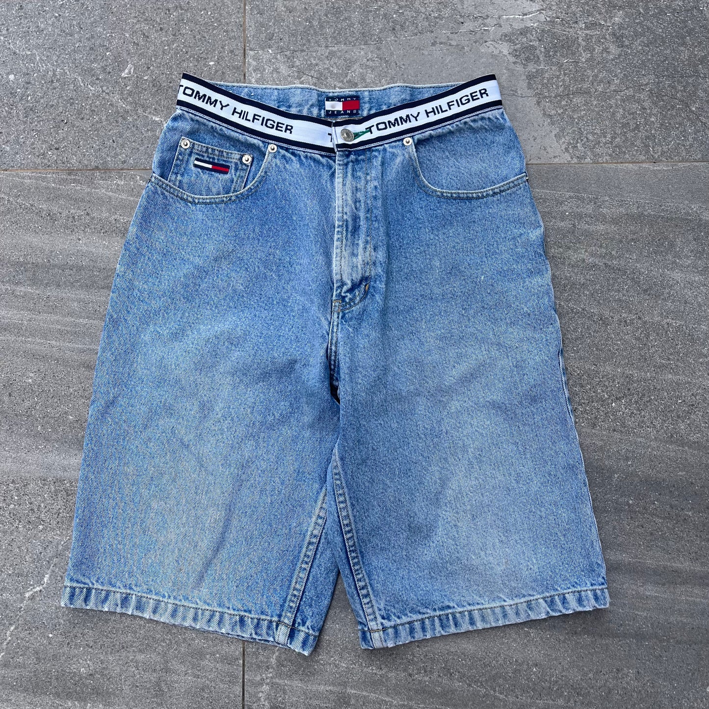 2000s tommy hilfiger jorts - 29”