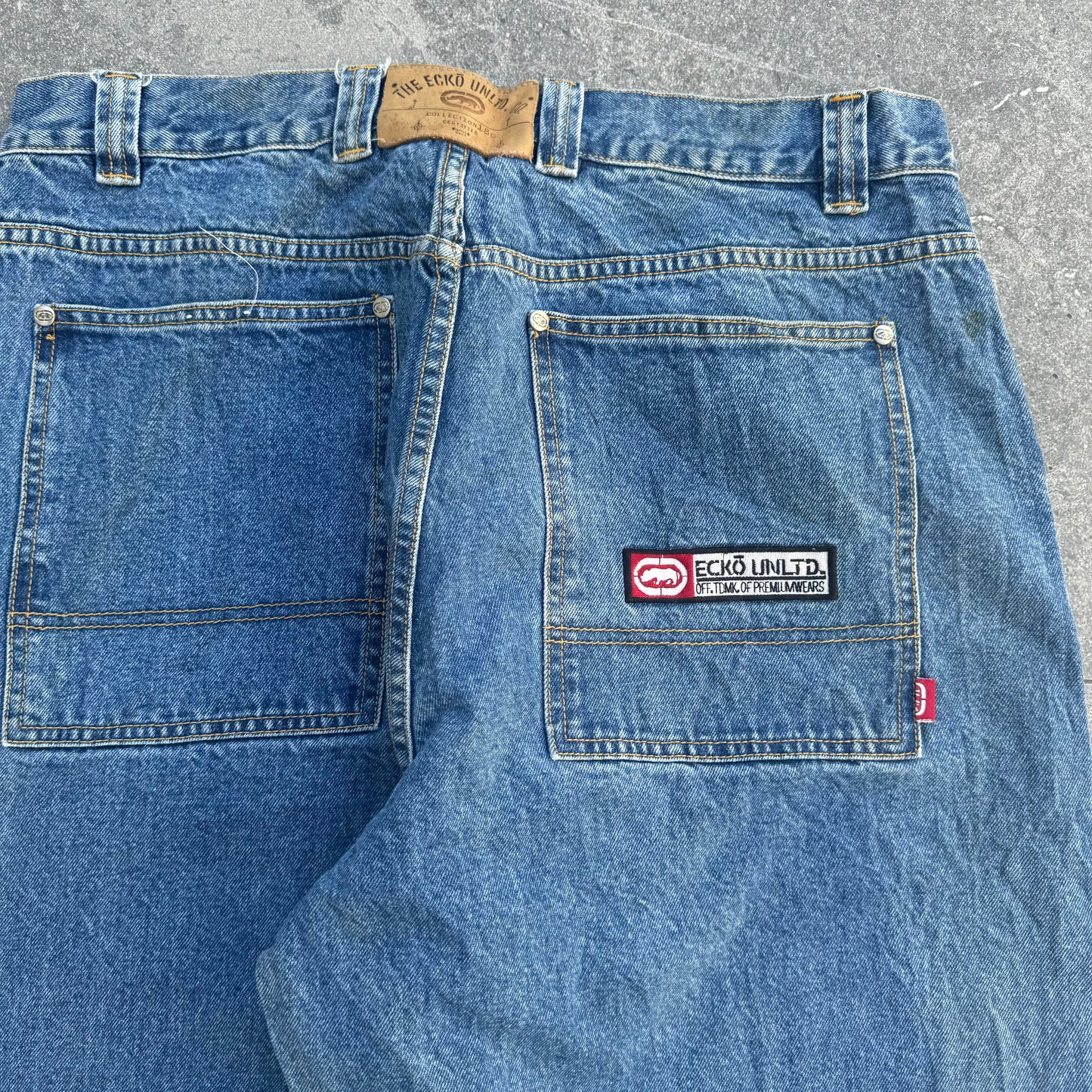 ecko jeans - 36x30”