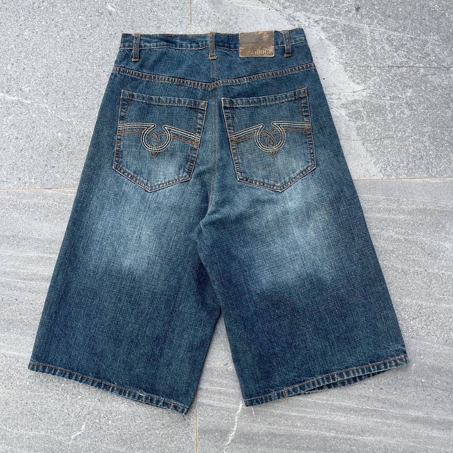 2000s attitude jorts