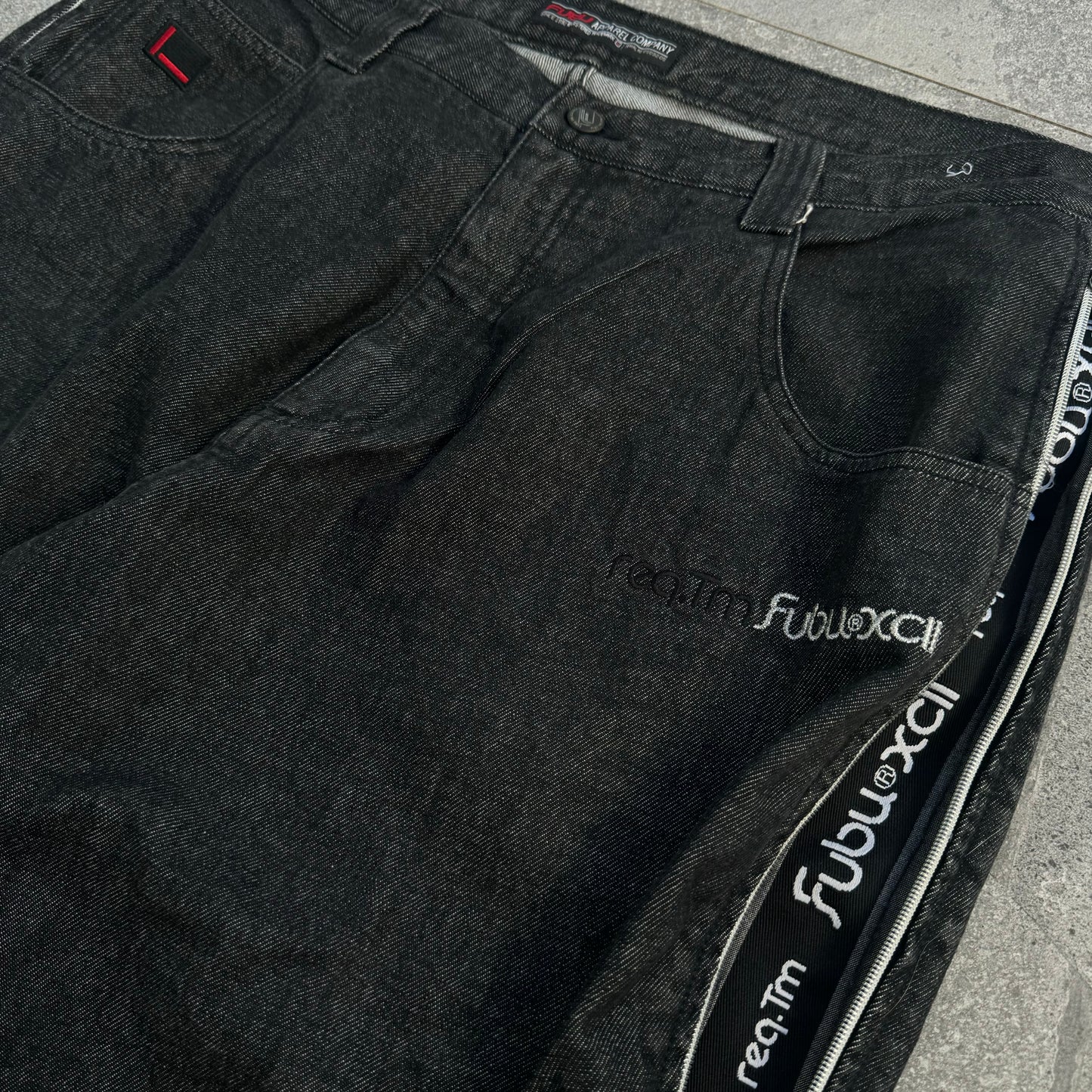 fubu side zip jeans - 38x33”