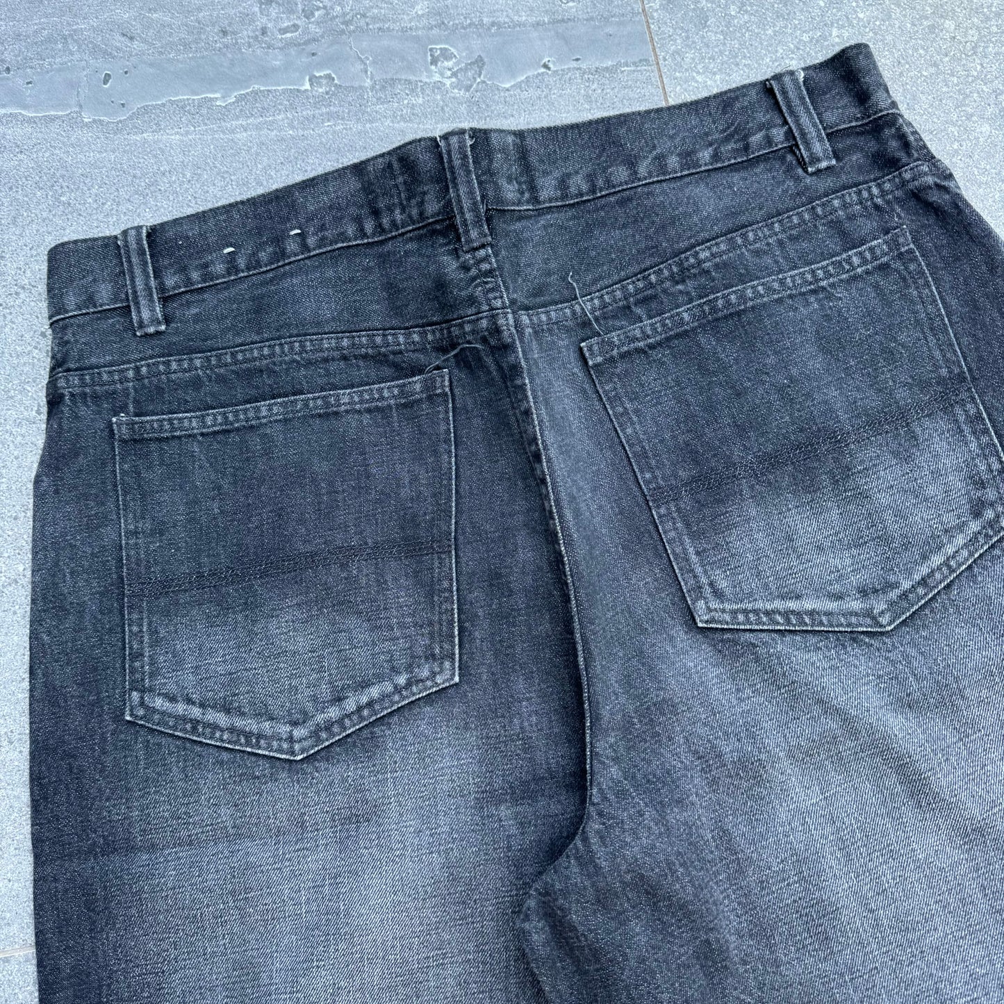 insane footlocker jorts - 36”