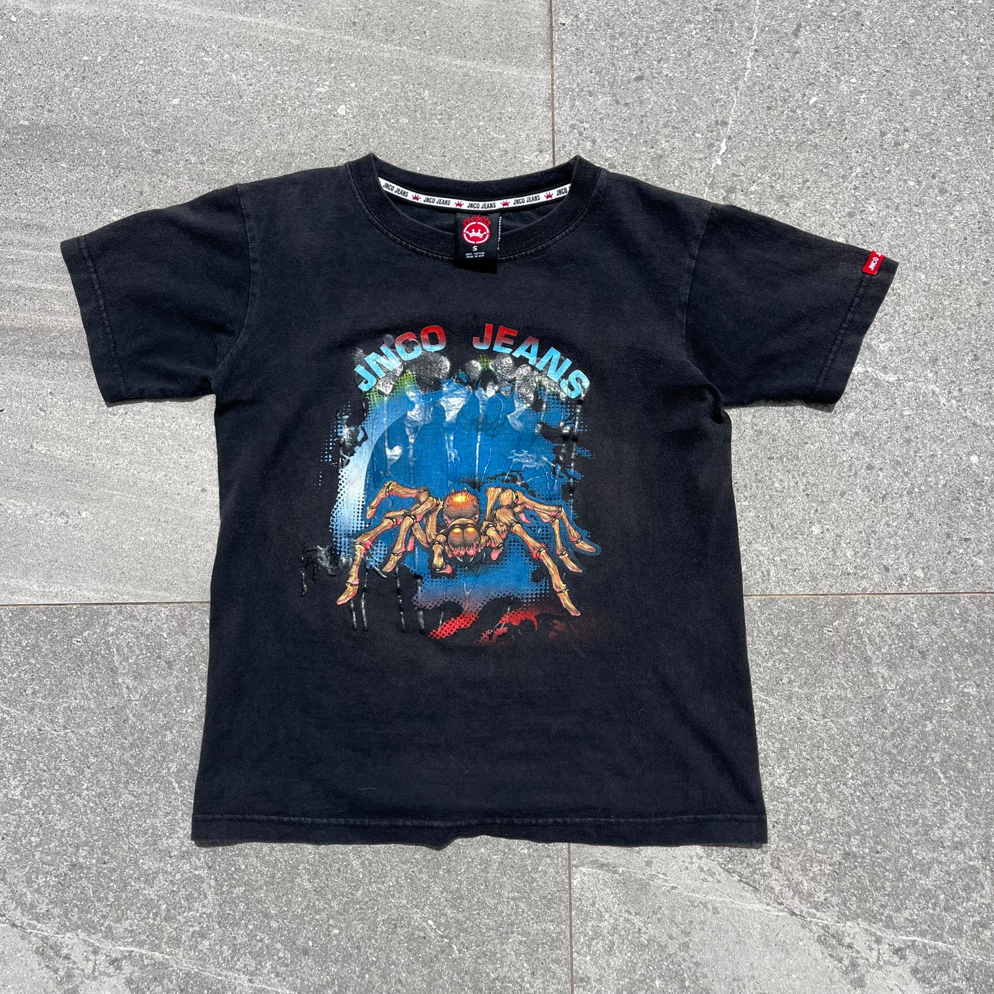 2000s JNCO spider tee - s