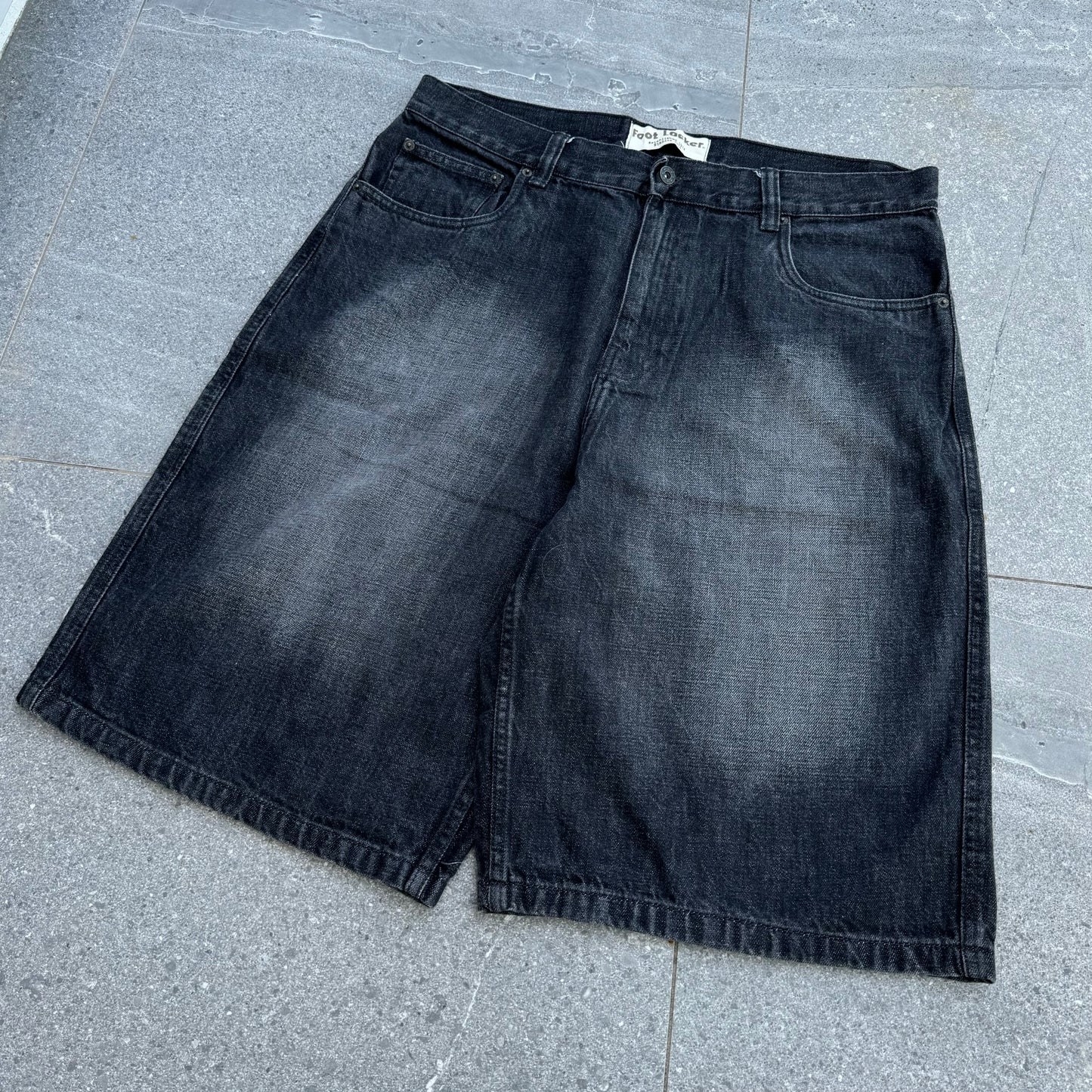 insane footlocker jorts - 36”