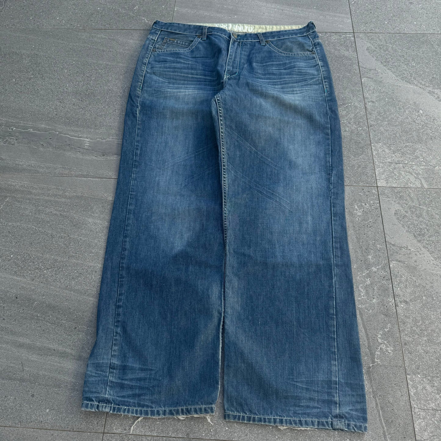 humongous ecko hand style jeans - 41x33”