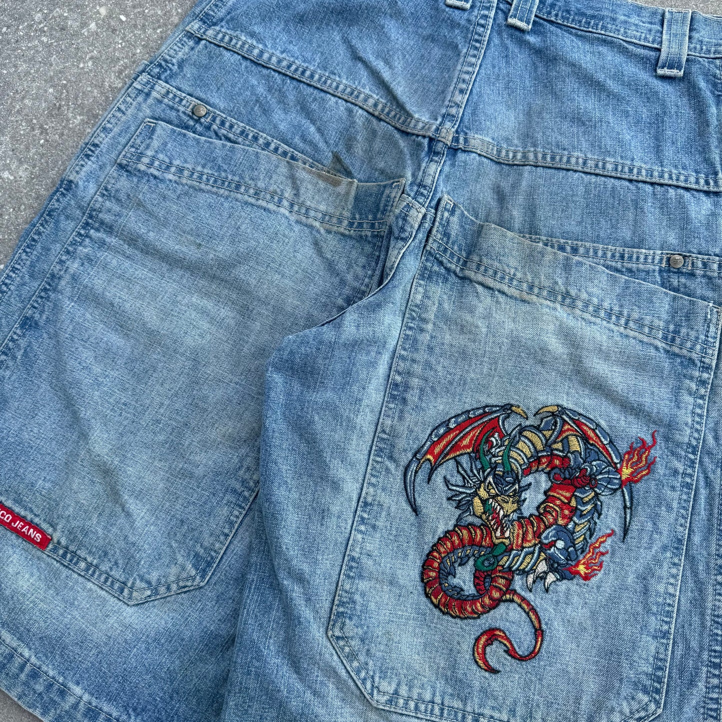 JNCO dragons - 31”