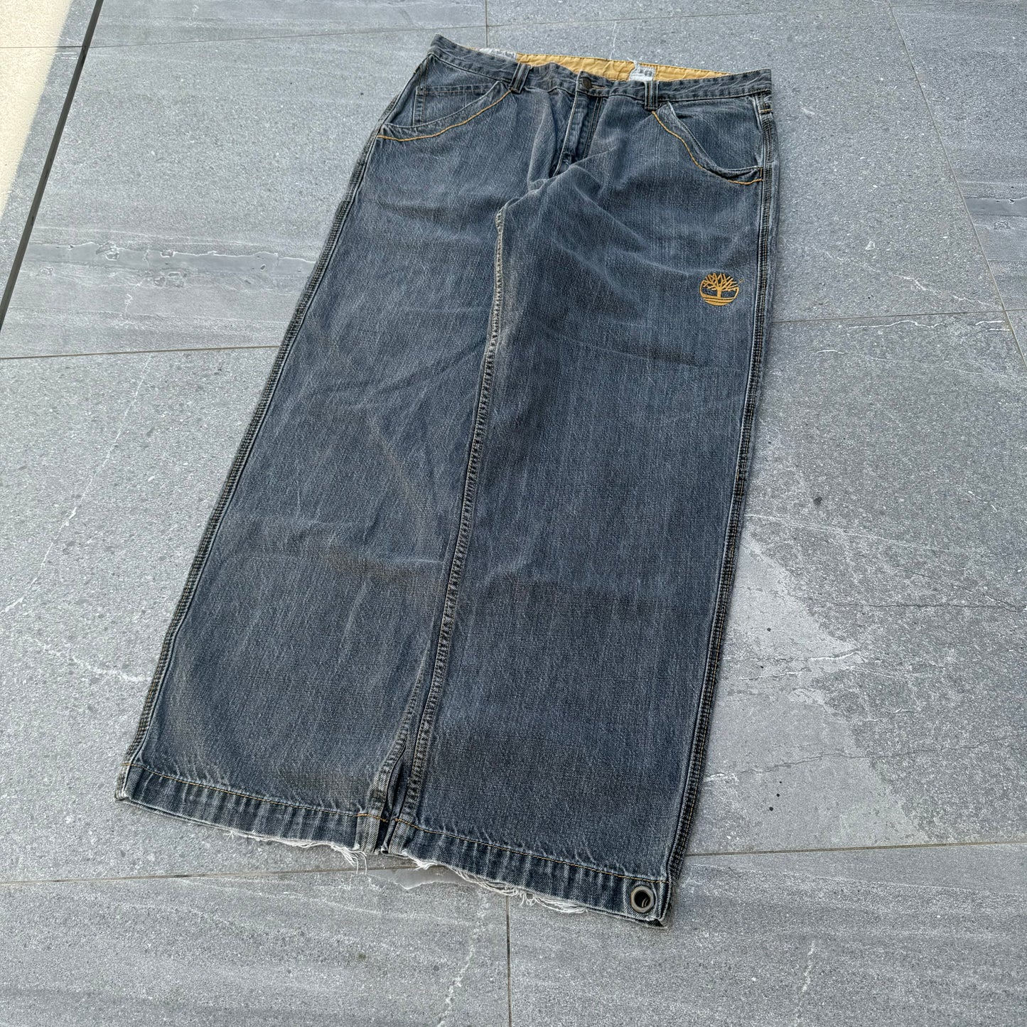 hardest timberland jeans - 38x32”