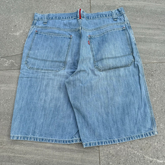 levis jorts - 36x12”