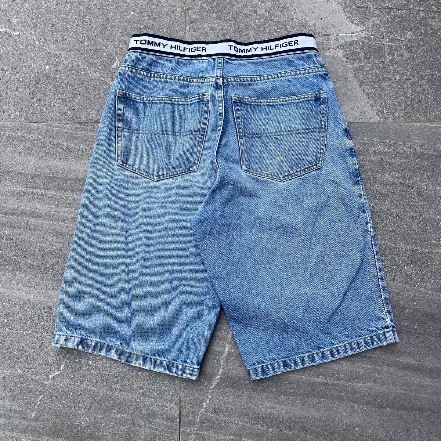 2000s tommy hilfiger jorts - 29”