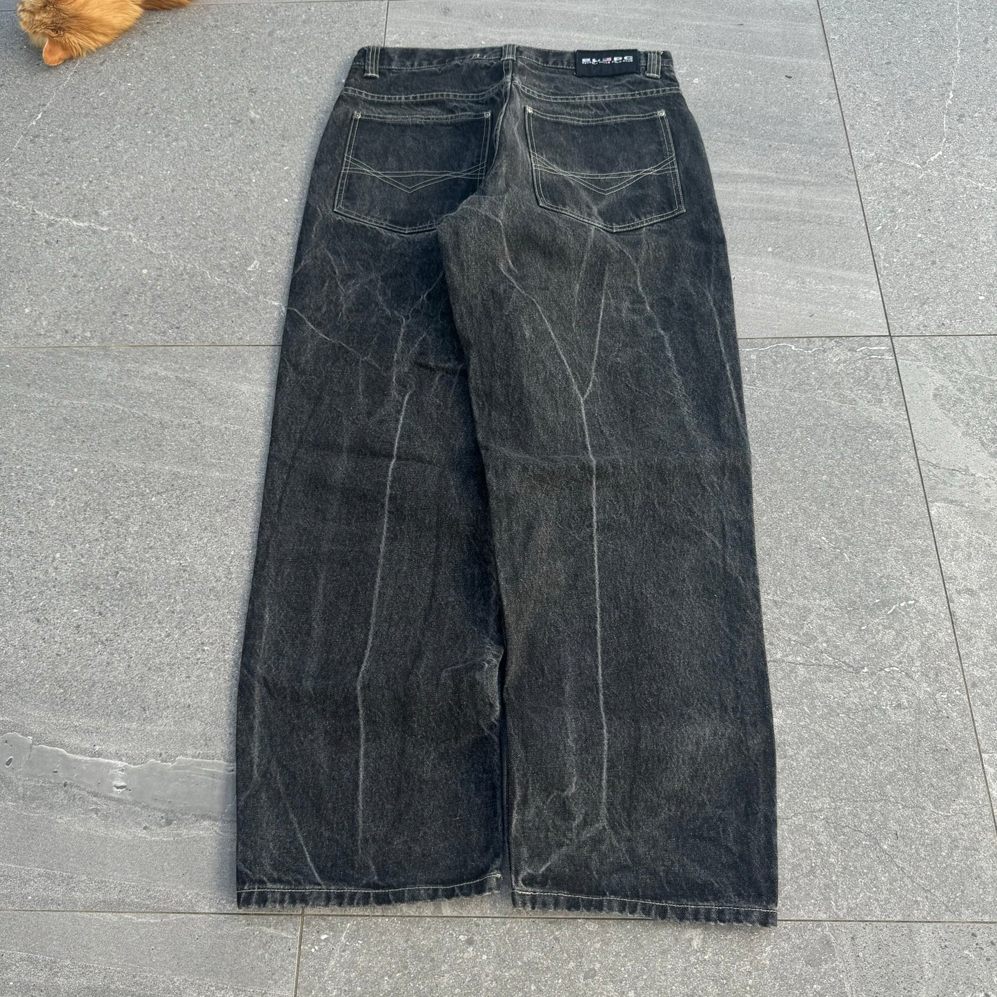 beverly hills polo jeans - 34x31”