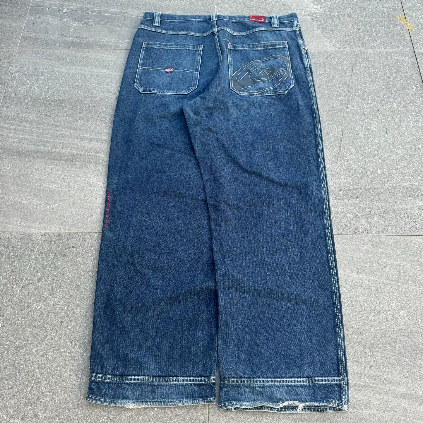 incredible quiksikver jeans - 38x32”