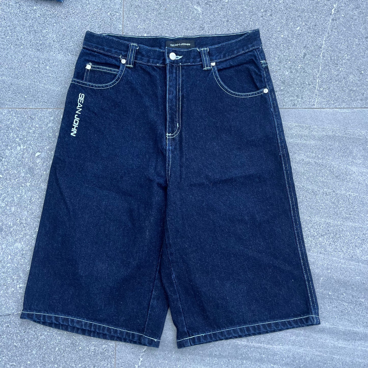 2000s sean john jorts - 30”