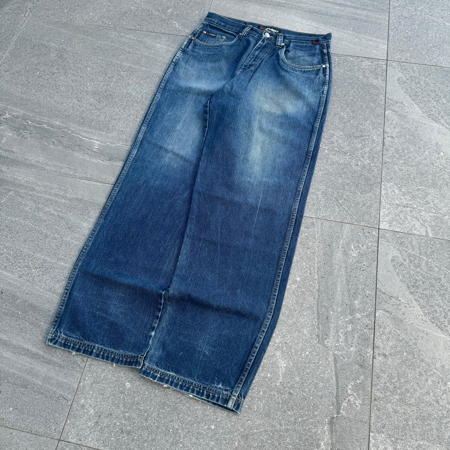 fubu jeans - 33x33”