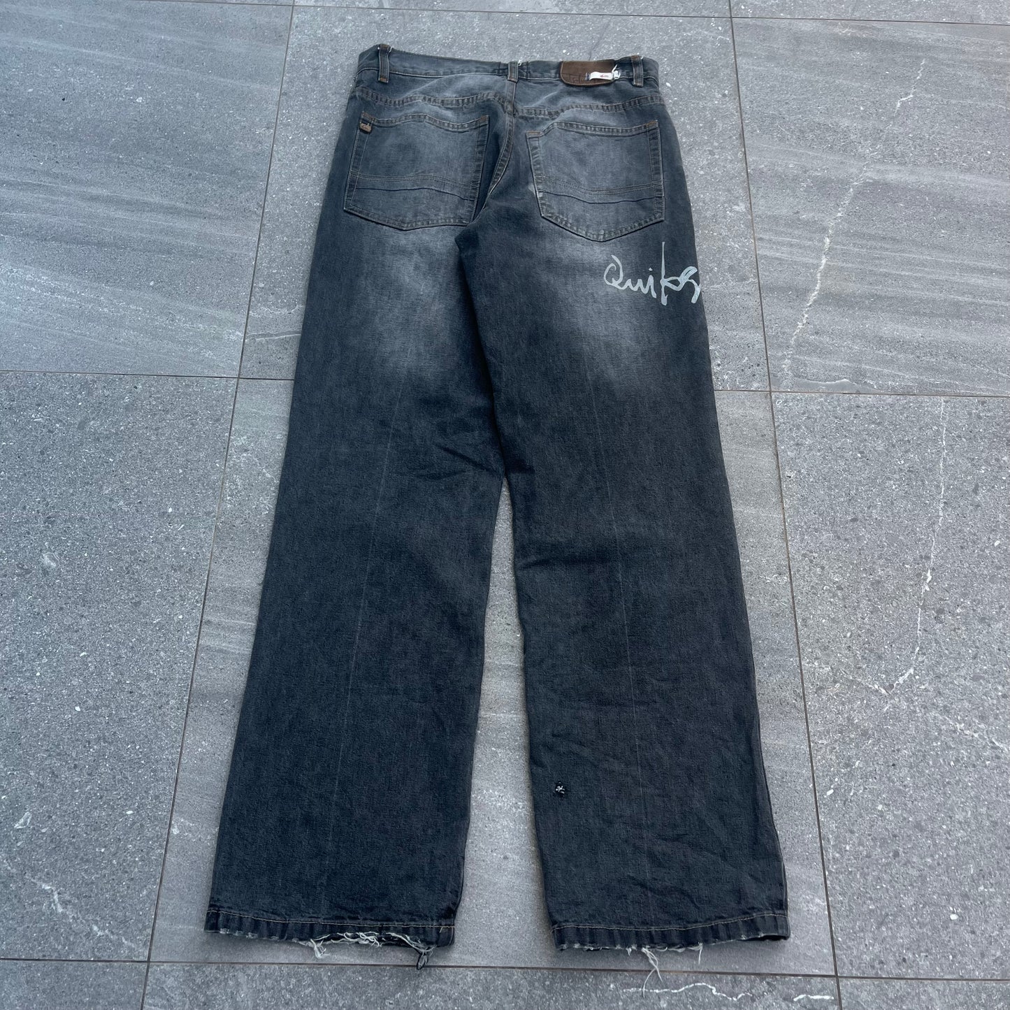 2000s quiksilver jeans - 31”