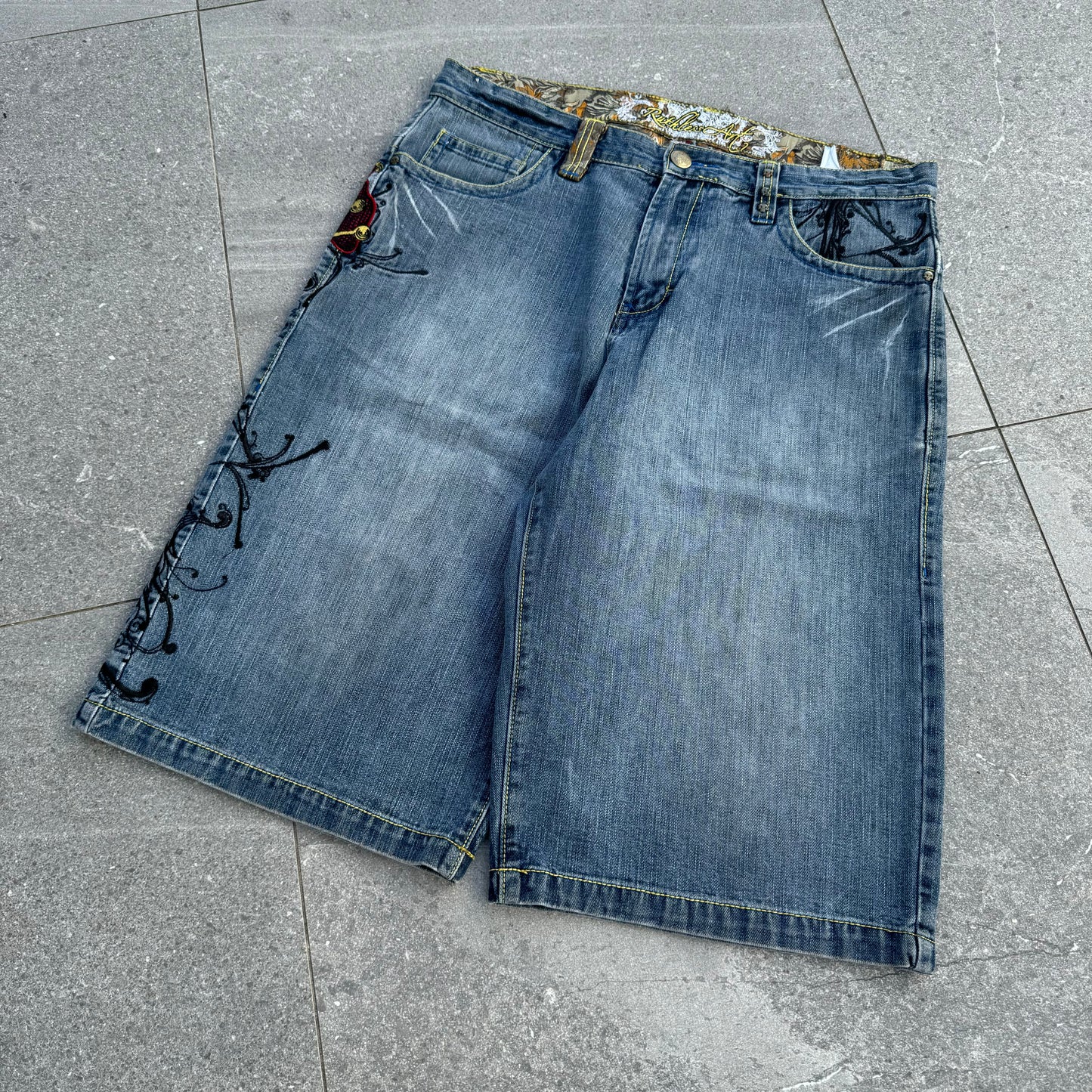 ruthless art jorts - 36”