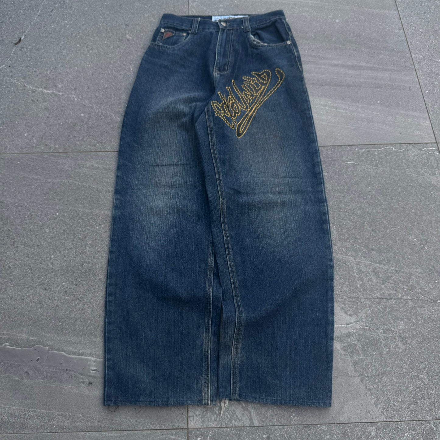 ecko jeans - 28x28”